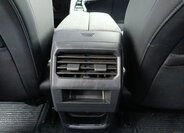 Peugeot 3008 SUV / Terénní 1,2 l 100 kw