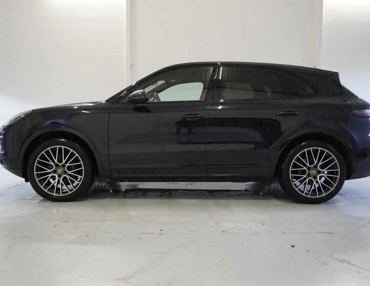 Porsche Cayenne SUV 2,9 l 250 kw