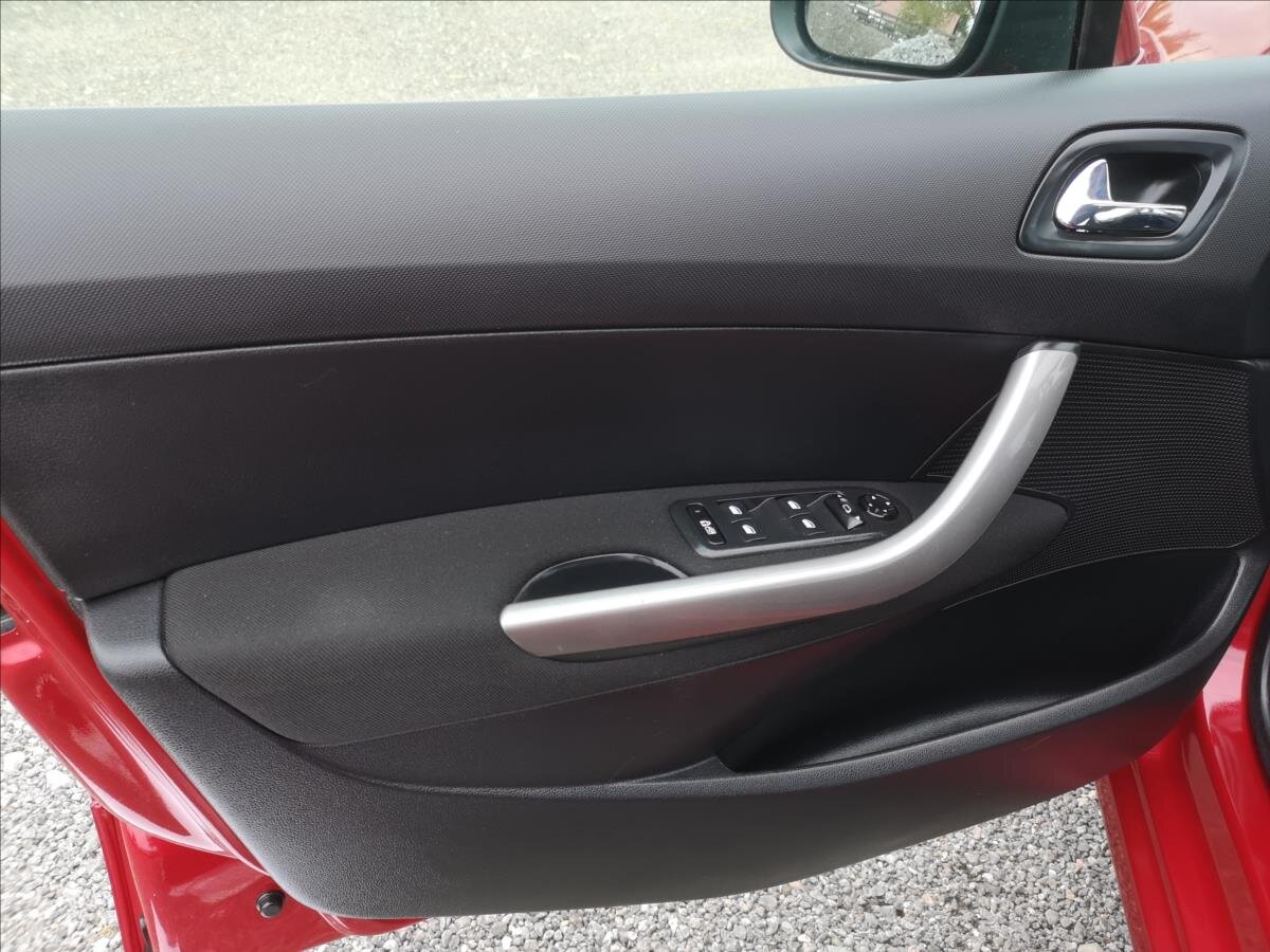 Peugeot 308 Kombi 1,6 l 80 kw