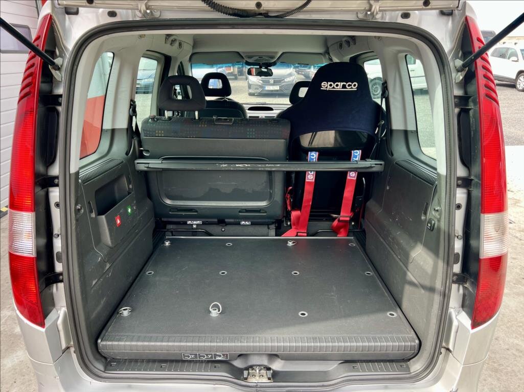 Mercedes-Benz Vaneo MPV 1,7 l 67 kw