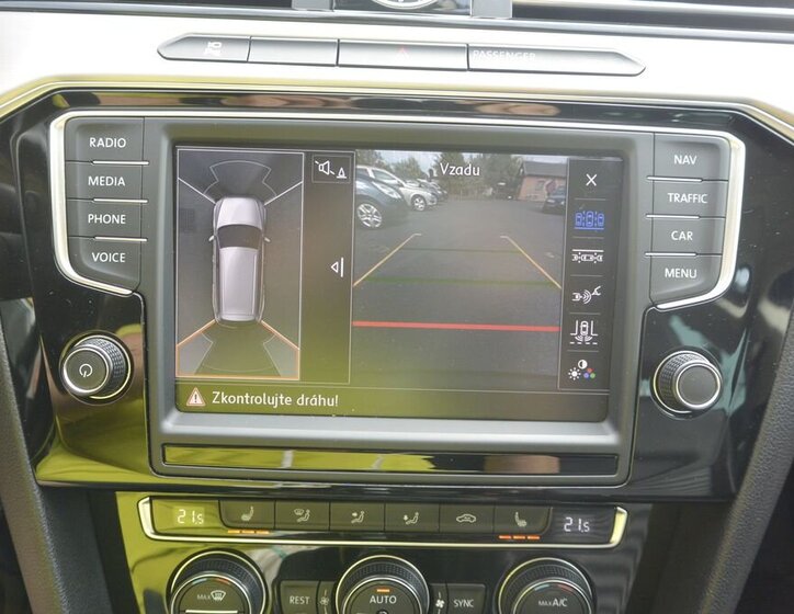 Volkswagen Passat 23