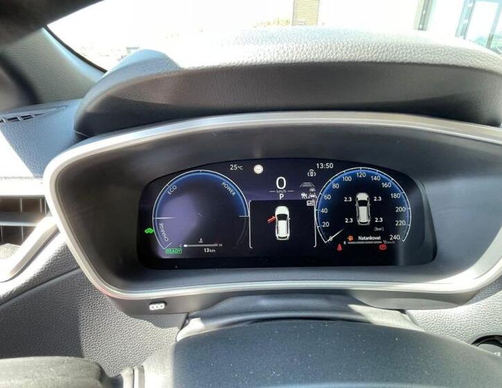 Toyota Corolla Cross 27