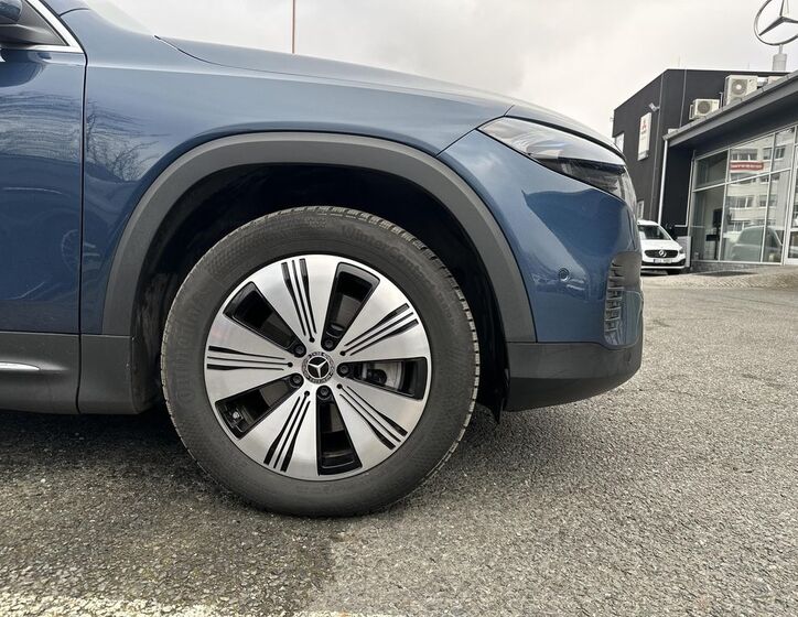 Mercedes-Benz EQB 15