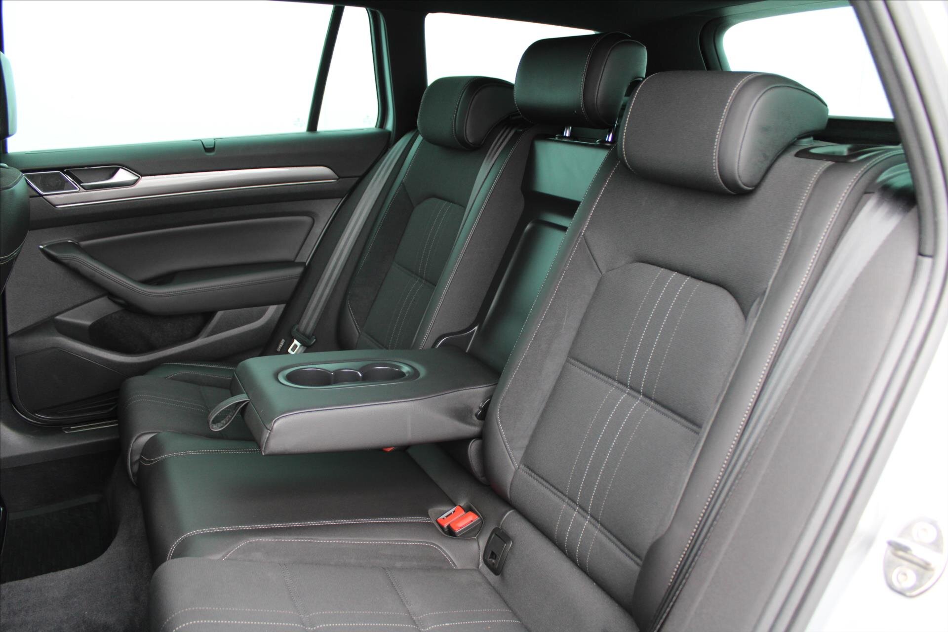 Volkswagen Passat Kombi 2,0 l 176 kw