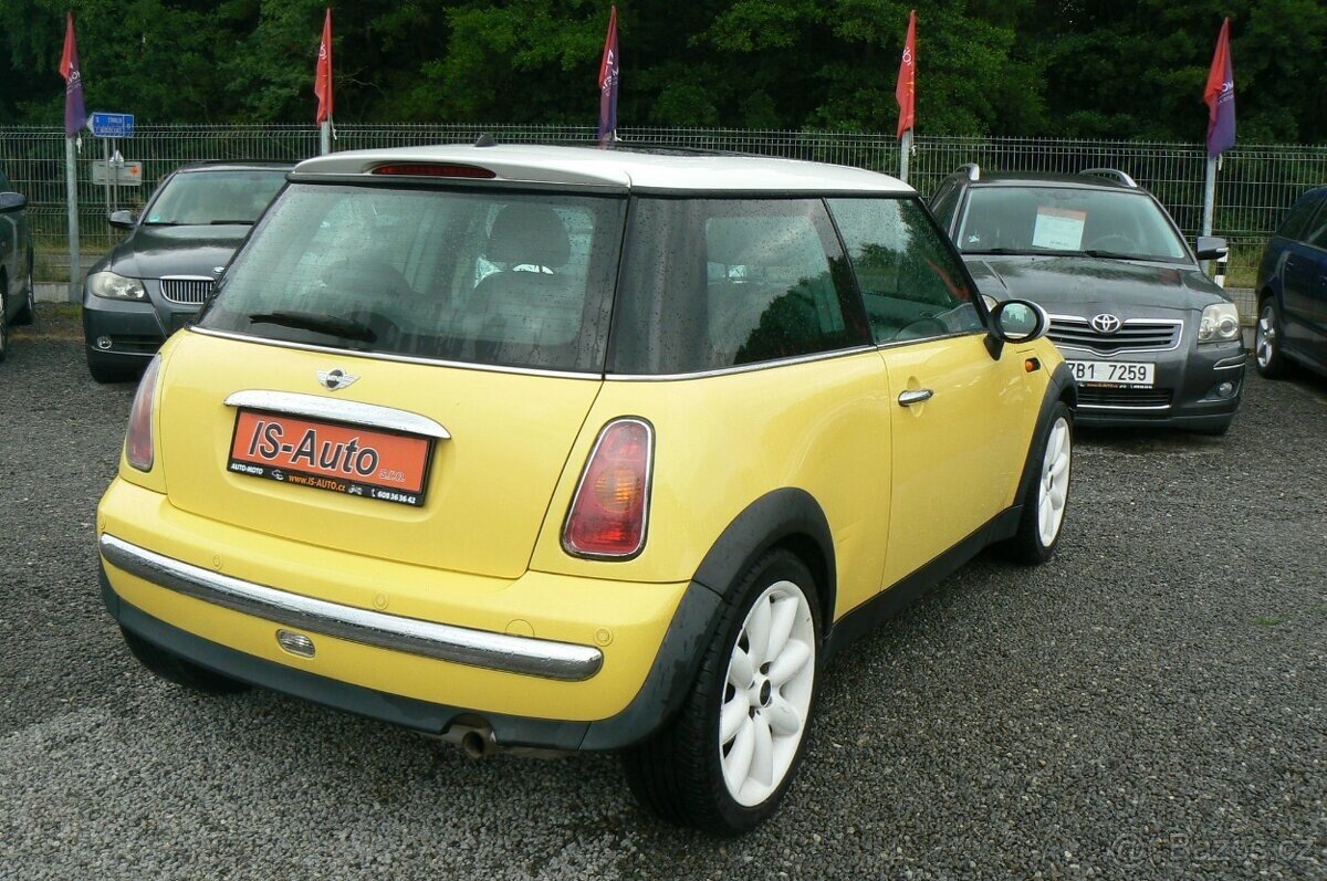 Mini Cooper Hatchback 1,6 l 85 kw