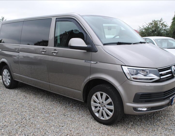 Volkswagen Caravelle 3