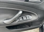 Ford Mondeo Kombi 2,0 l 103 kw