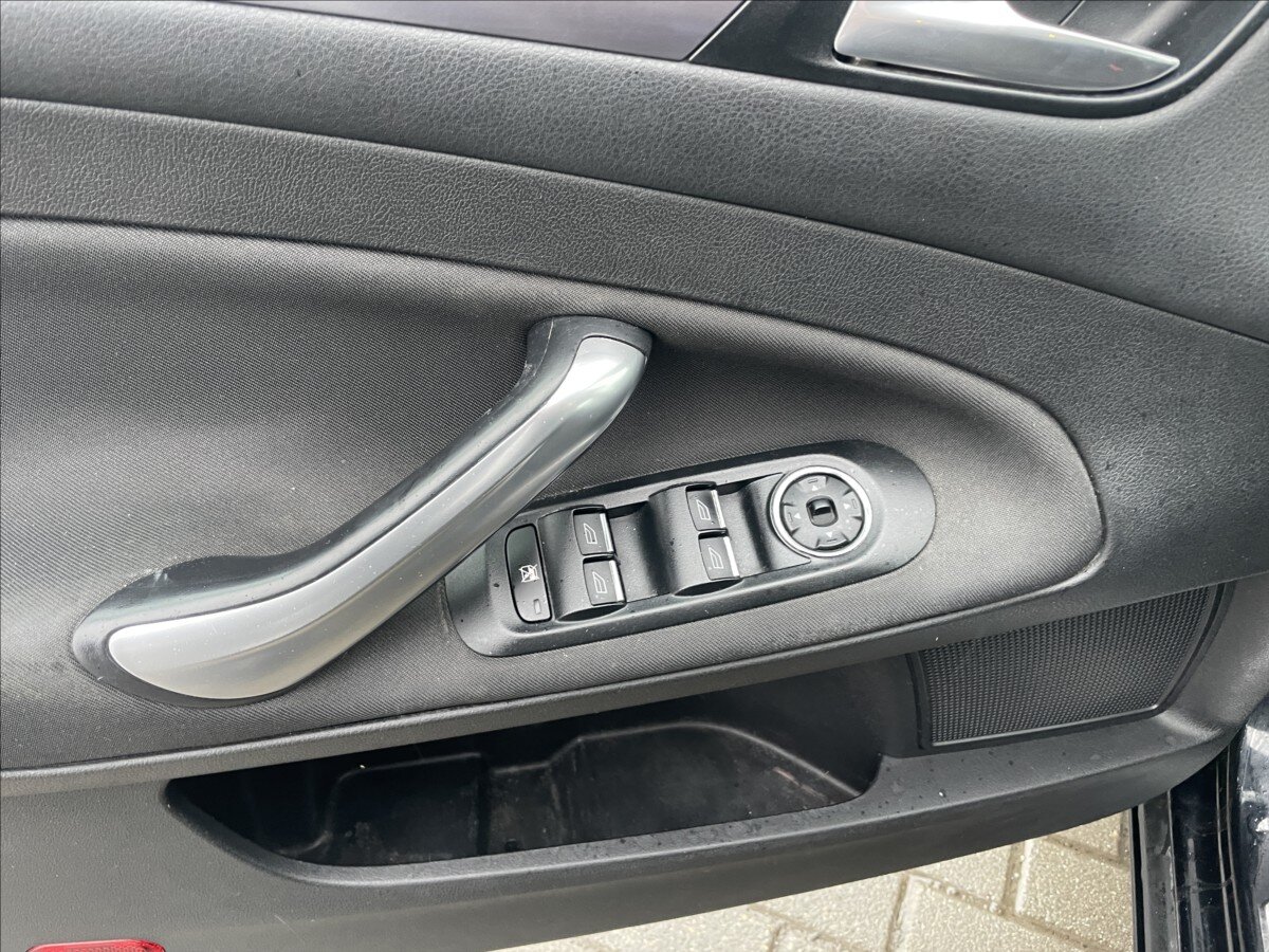 Ford Mondeo Kombi 2,0 l 103 kw