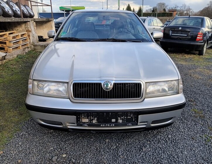 Škoda Octavia Liftback 1,6 l 74 kw