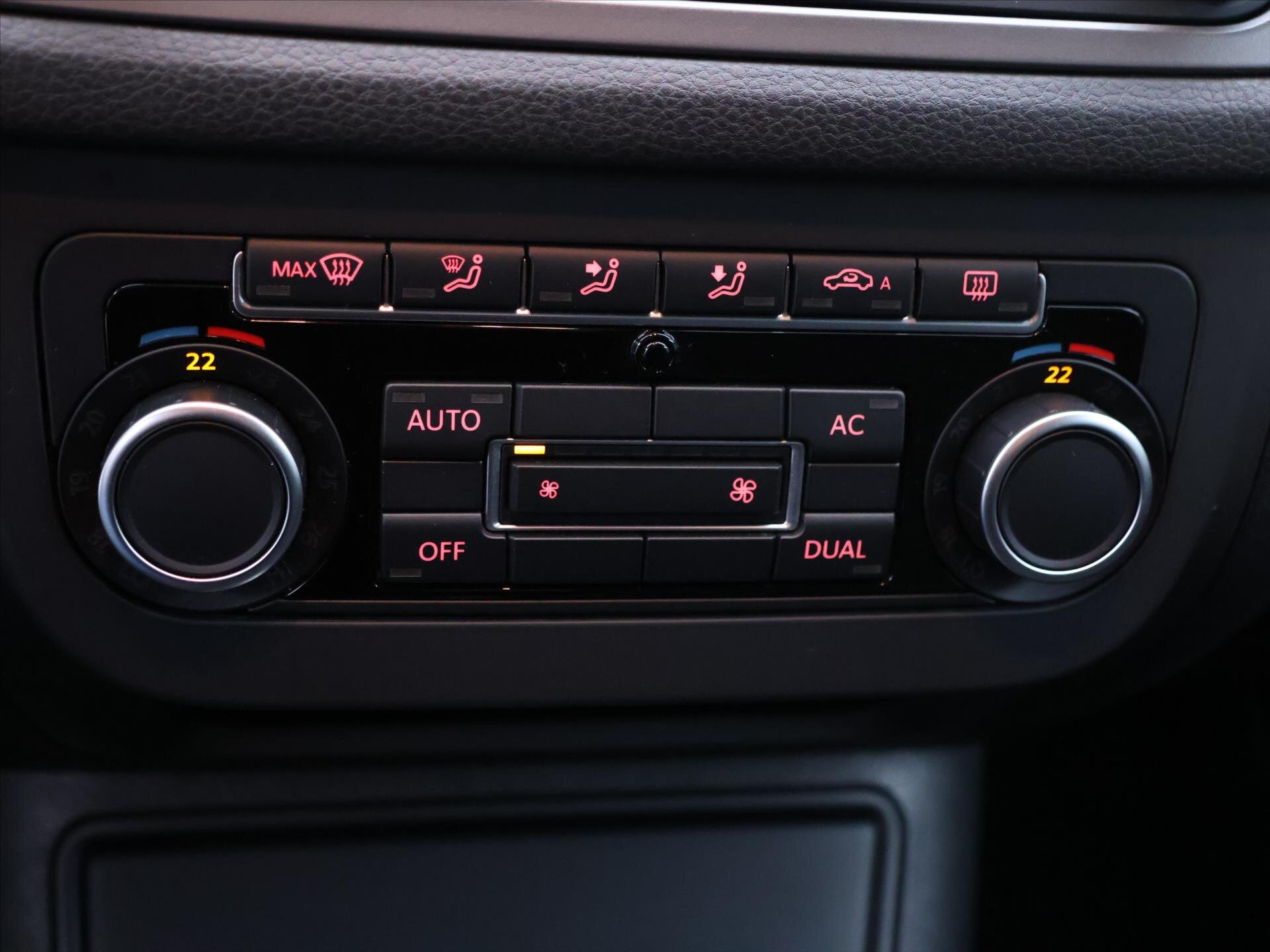 Volkswagen Tiguan SUV / Terénní 2,0 l 103 kw