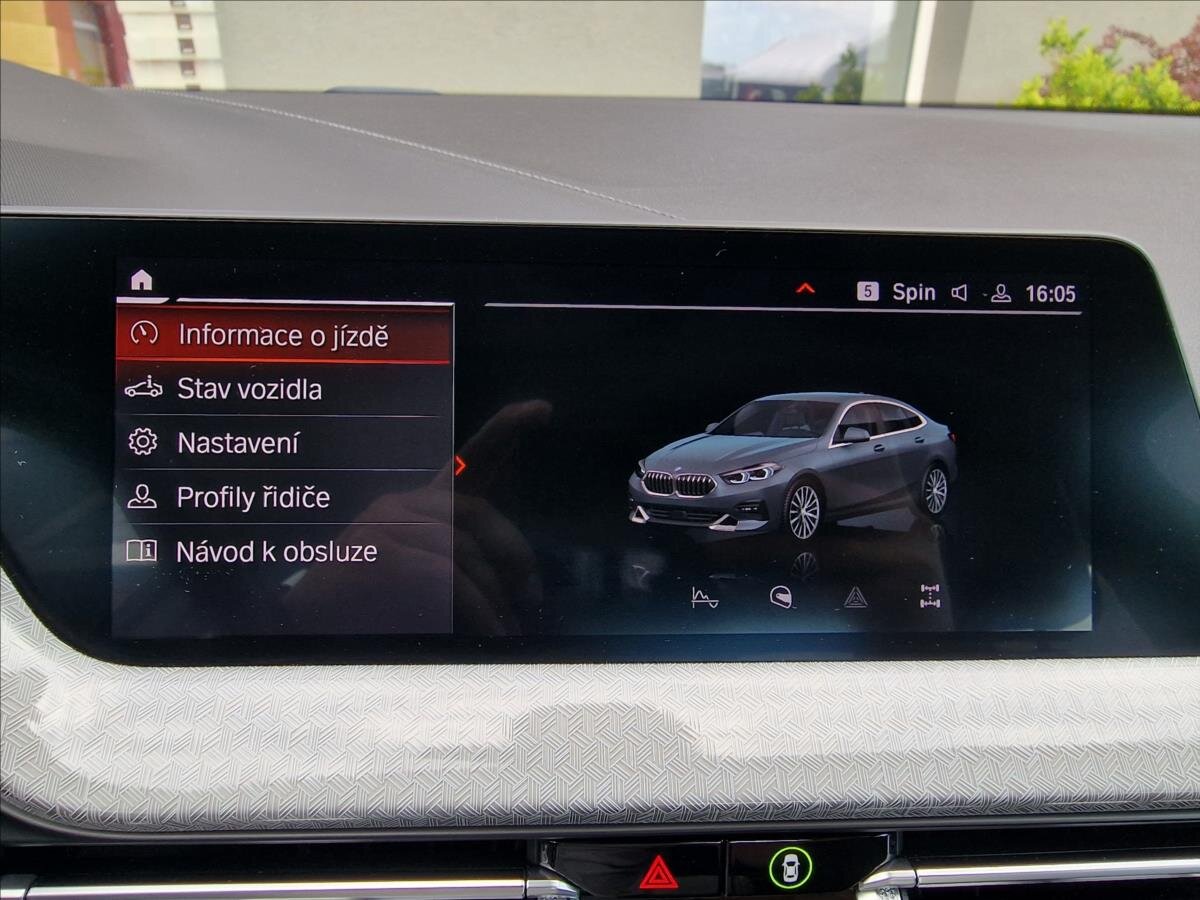 BMW Řada 2 Sedan / Limuzína 2,0 l 110 kw