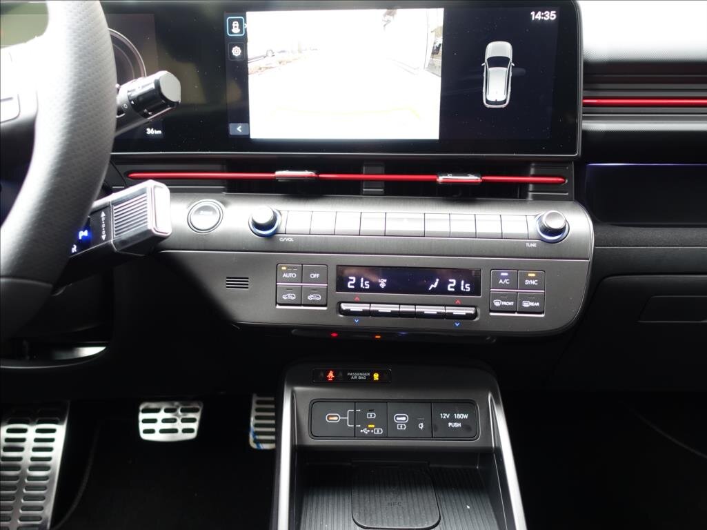 Hyundai Kona SUV / Terénní 1,6 l 132 kw