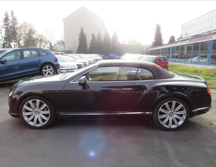 Bentley Continental GTC 25