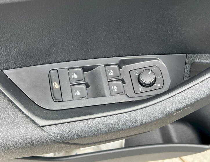 Škoda Karoq Hatchback 1,5 l 110 kw