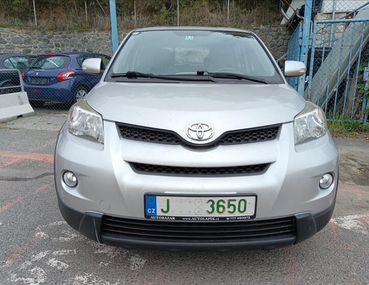 Toyota Urban Cruiser Hatchback 1,4 l 66 kw