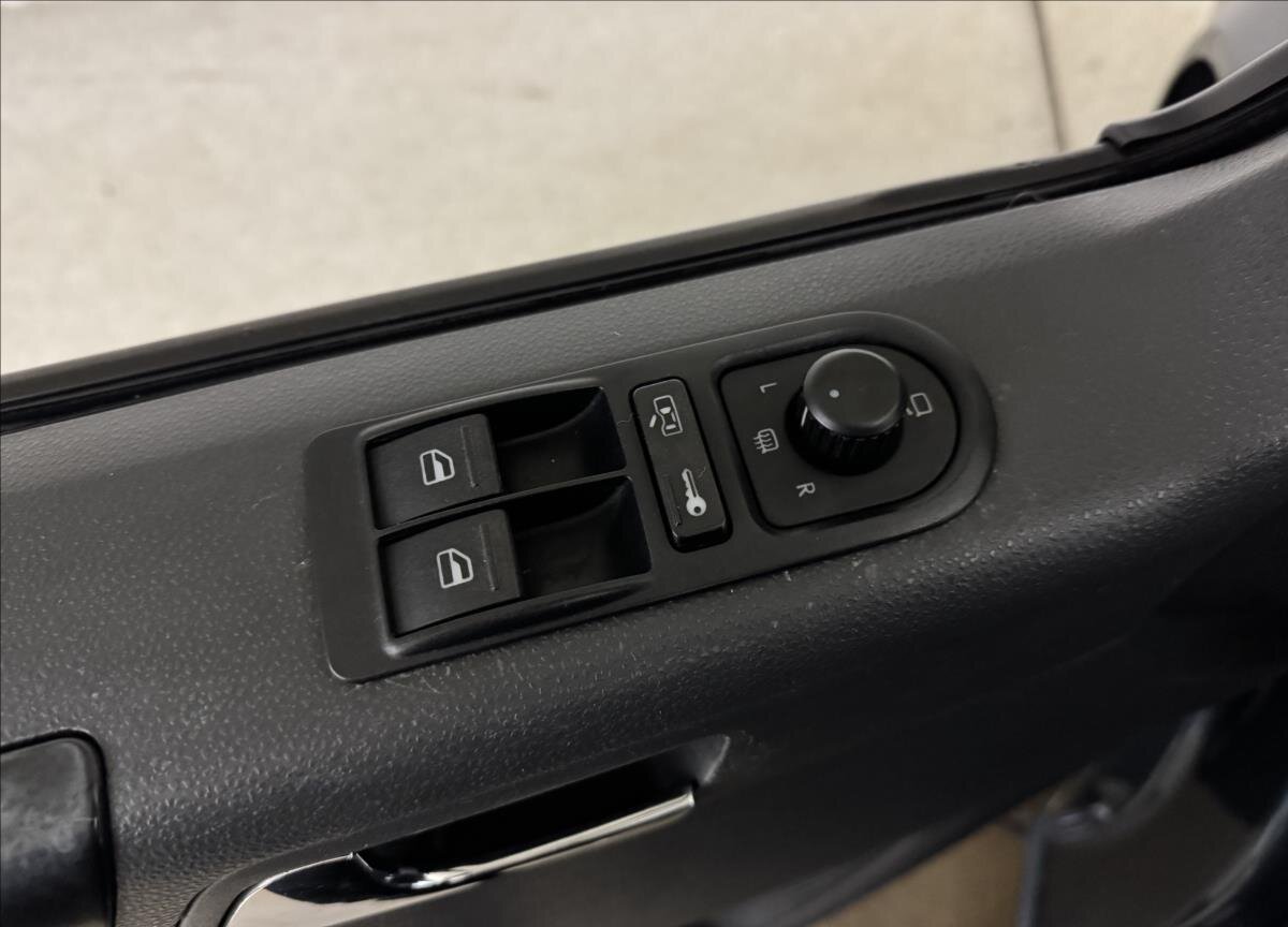 Volkswagen Transporter Kombi 3,2 l 173 kw