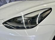 Tesla Model 3 Sedan / Limuzína 0,0 239 kw