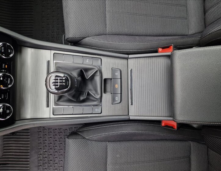 Škoda Superb Kombi 1,5 l 110 kw