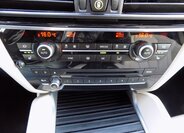 BMW X6 SUV / Terénní 3,0 l 190 kw