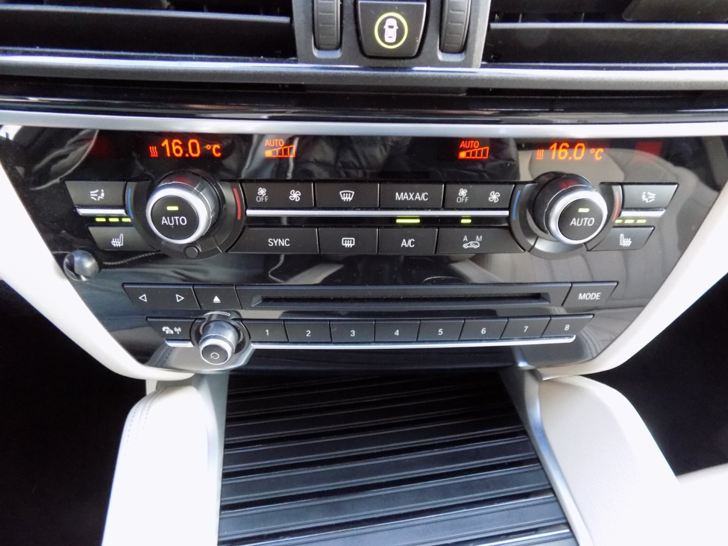 BMW X6 SUV / Terénní 3,0 l 190 kw