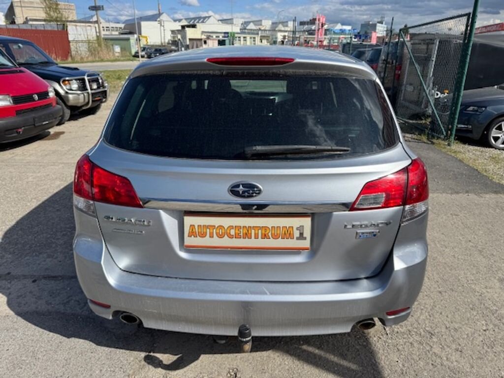 Subaru Legacy Kombi 2,0 l 110 kw