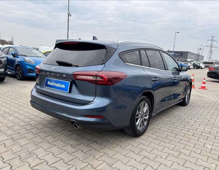 Ford Focus Kombi 999,0 114 kw