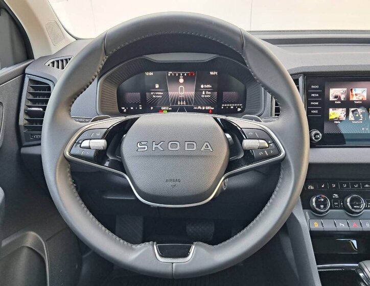 Škoda Karoq SUV / Terénní 1,5 l 110 kw