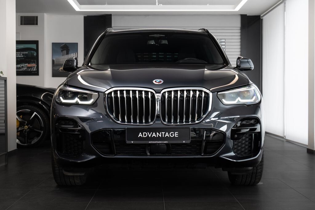 BMW X5 SUV / Terénní 3,0 l 250 kw
