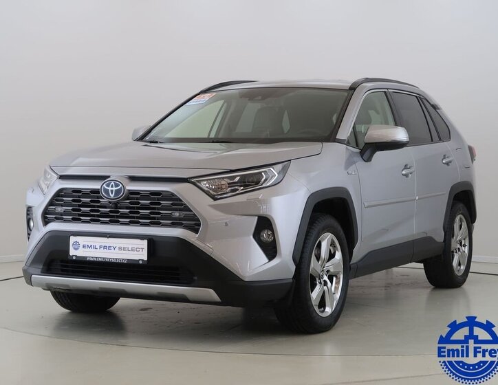 Toyota RAV4 SUV / Terénní 2,5 l 131 kw