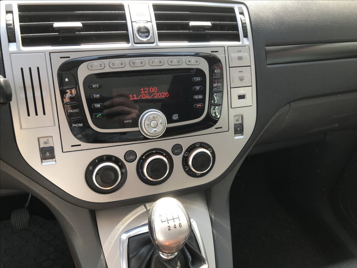 Ford Kuga SUV / Terénní 2,0 l 120 kw