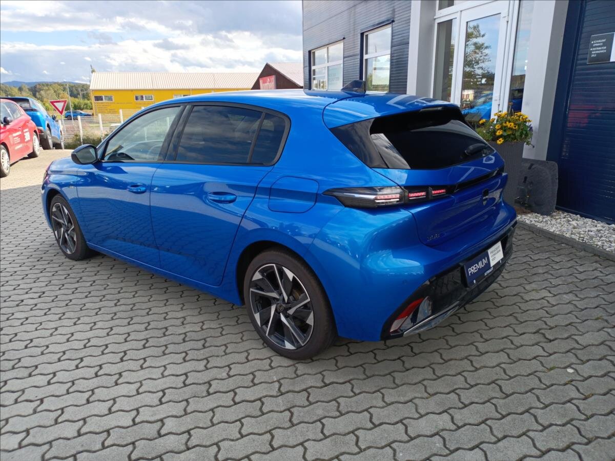 Peugeot 308 Hatchback 1,6 l 110 kw