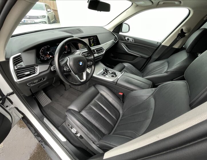 BMW X5 SUV 3,0 l 245 kw