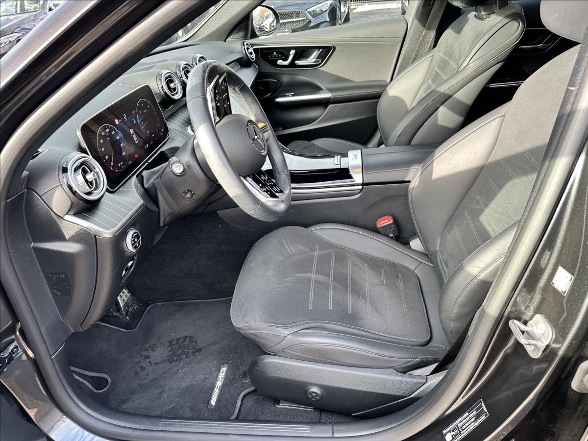 Mercedes-Benz Třídy C Sedan 2,0 l 147 kw