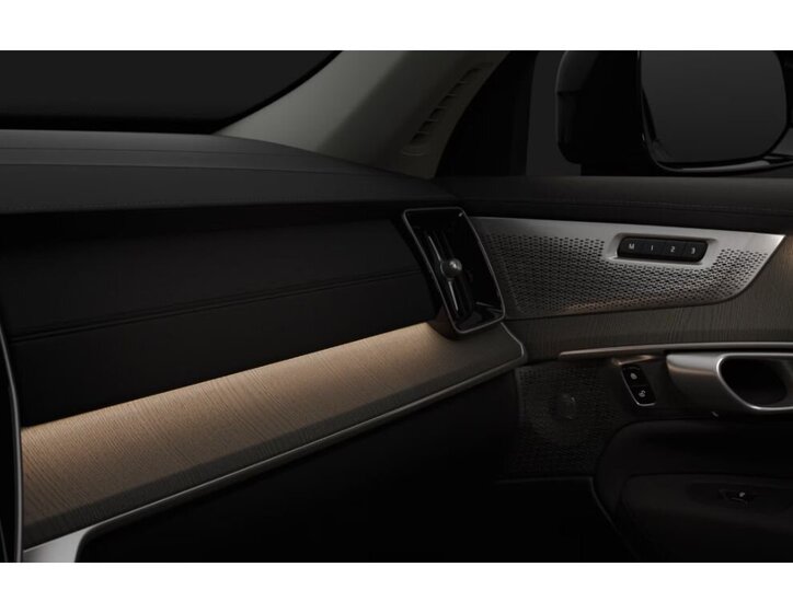 Volvo XC90 SUV / Terénní 2,0 l 184 kw