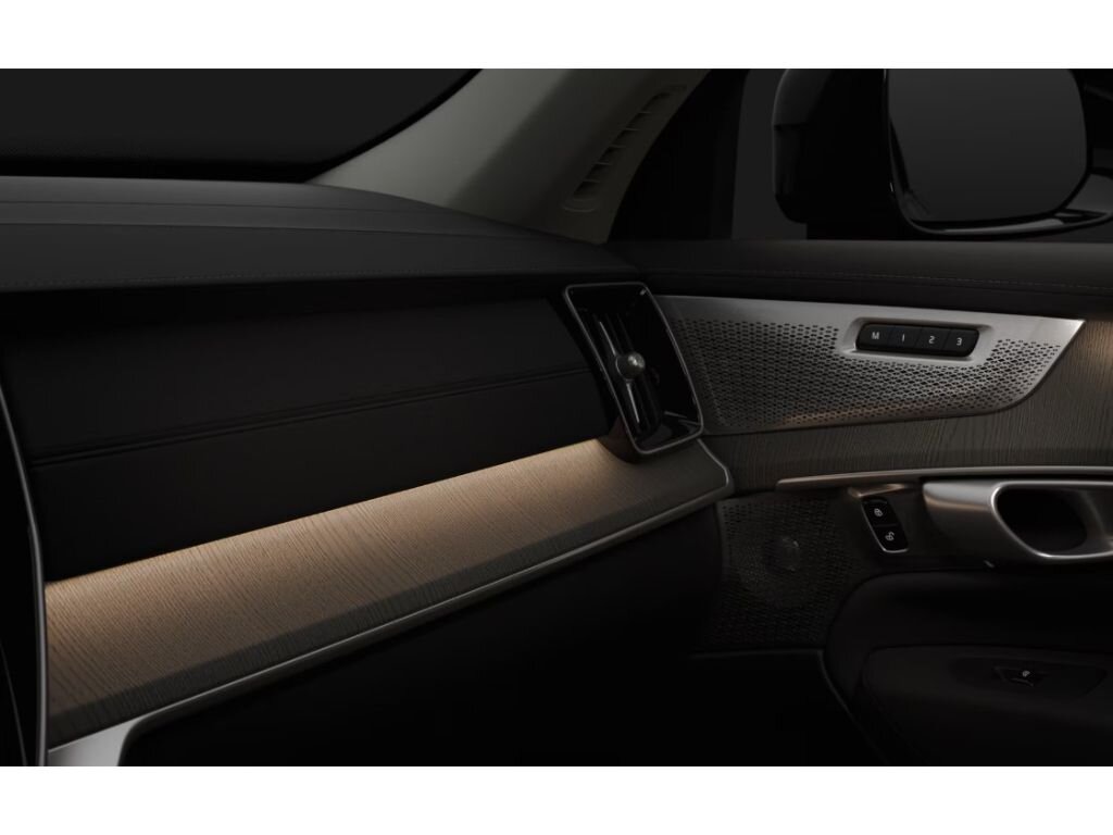 Volvo XC90 SUV / Terénní 2,0 l 184 kw