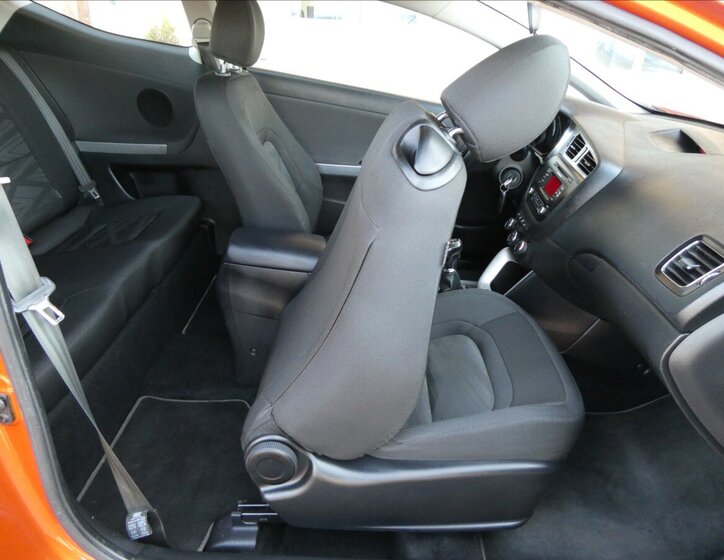 KIA Ceed Hatchback 1,6 l 996 kw