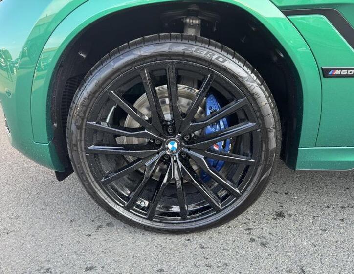 BMW X6 4