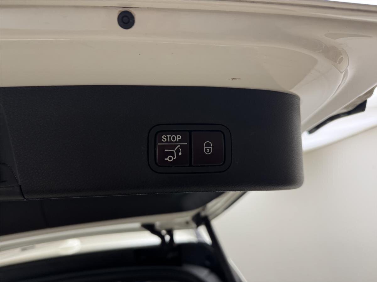 Mercedes-Benz GLS SUV 5,5 l 430 kw