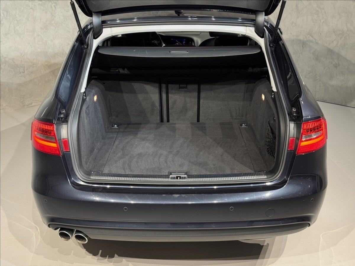 Audi A4 Kombi 2,0 l 110 kw