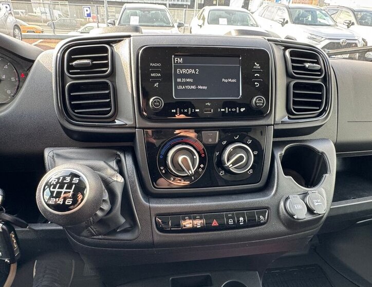 Toyota Proace Max Skříň 2,2 l 103 kw