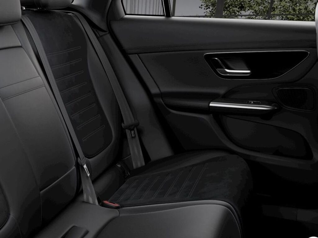 Mercedes-Benz GLC SUV 2,0 l 260 kw