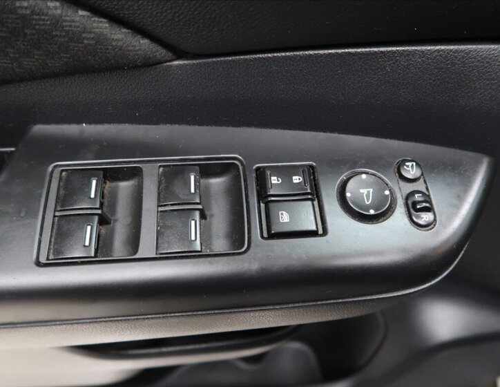 Honda CR-V SUV 2,0 l 114 kw