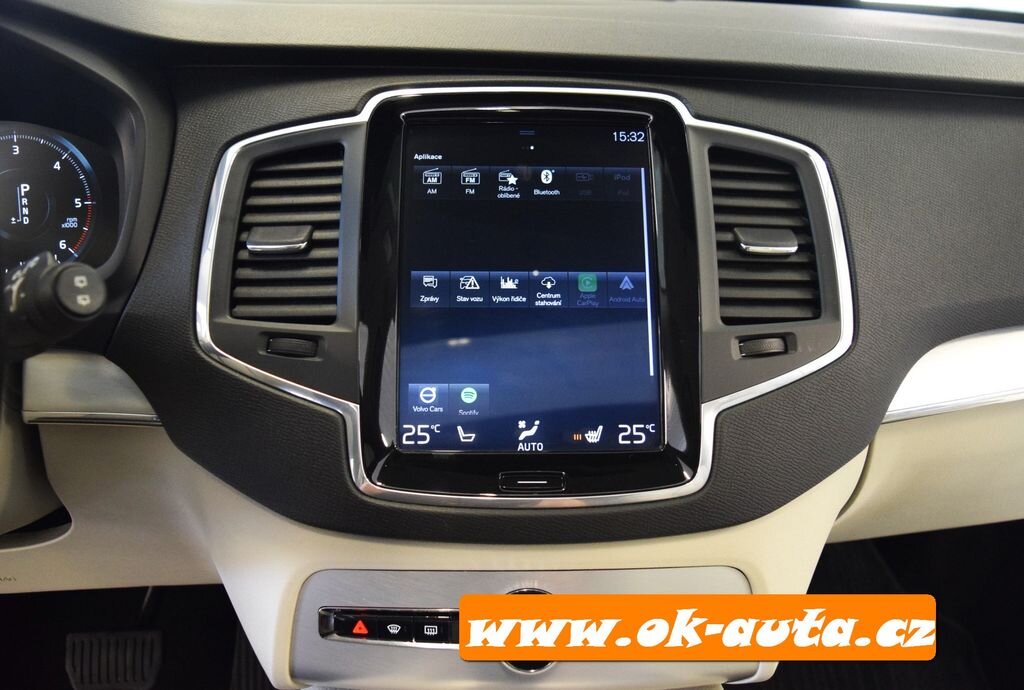 Volvo XC90 SUV 2,0 l 0