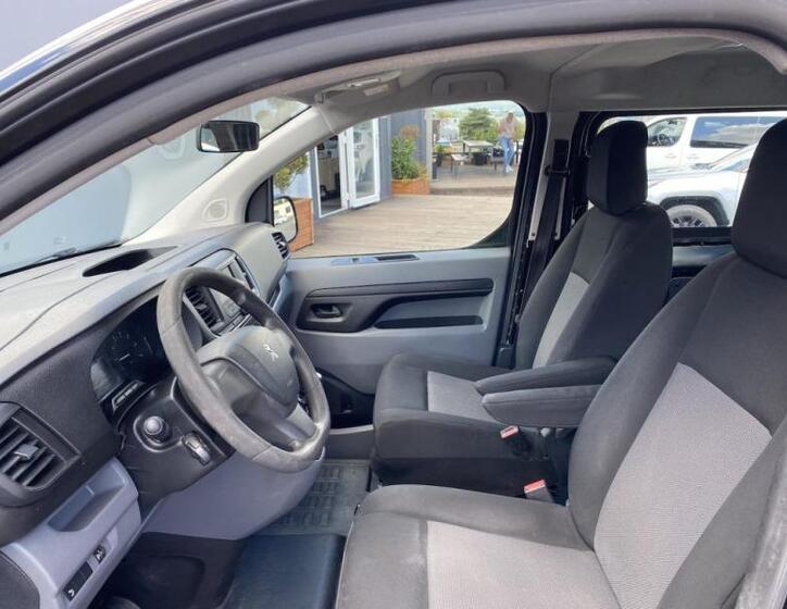 Peugeot Expert 18