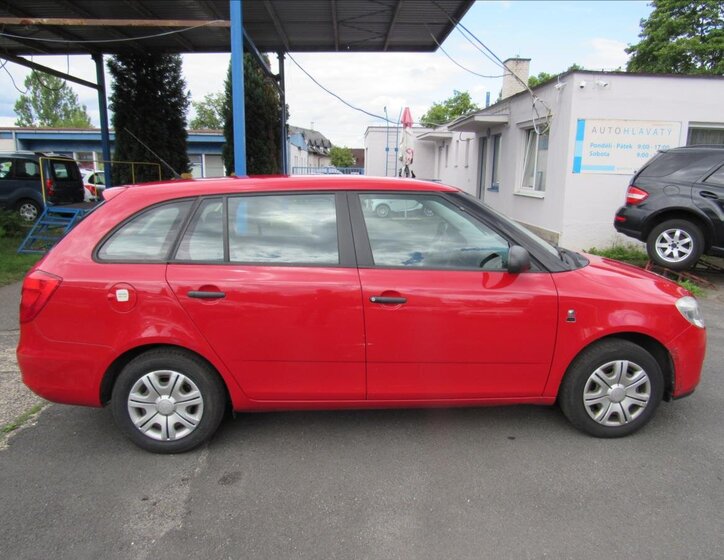 Škoda Fabia 8