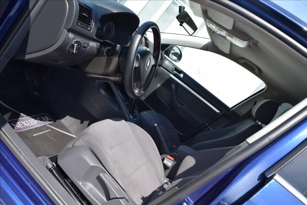 Volkswagen Jetta Sedan / Limuzína 1,9 l 77 kw
