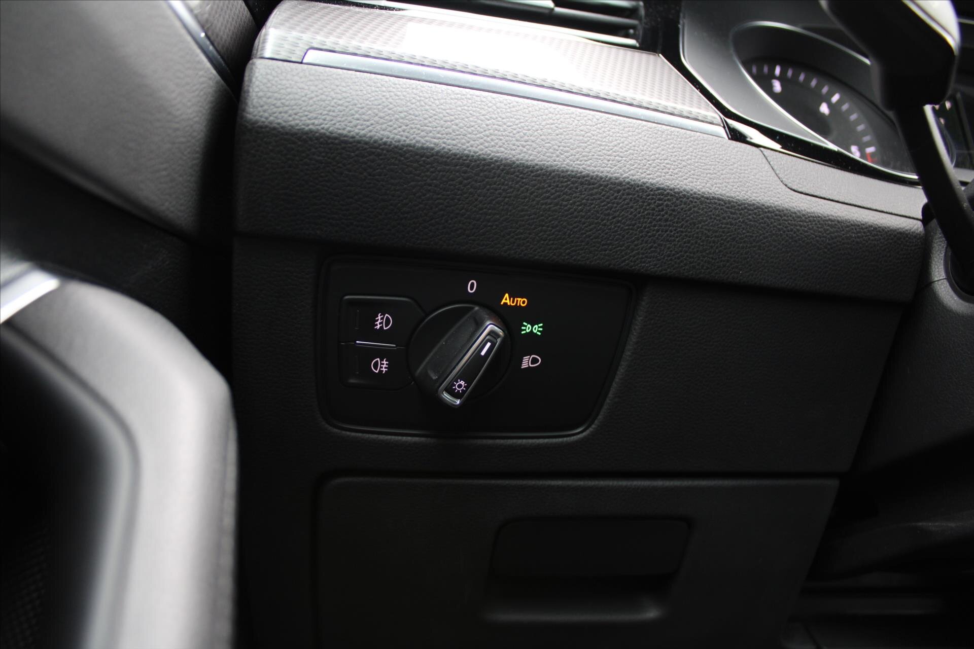 Volkswagen Passat Kombi 2,0 l 176 kw