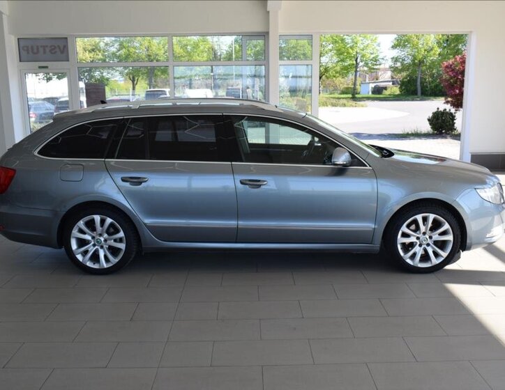 Škoda Superb Kombi 2,0 l 125 kw
