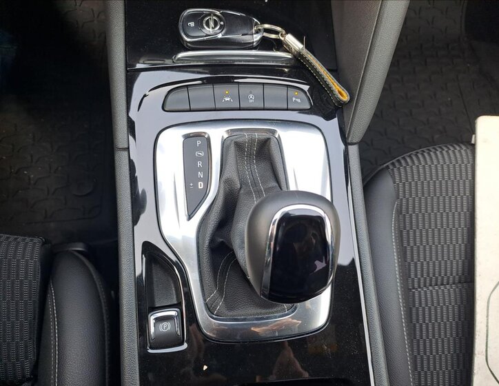 Opel Insignia Liftback 2,0 l 125 kw