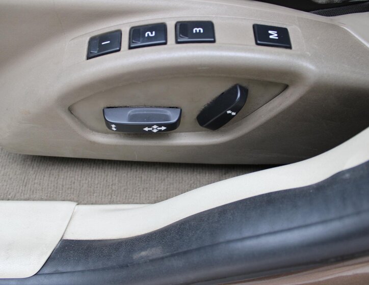 Volvo XC60 SUV / Terénní 2,4 l 129 kw